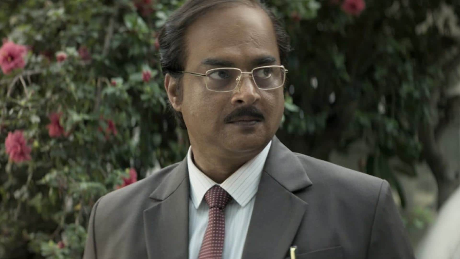 Ranveer Singh to Sanjay Dutt Know everything about Dhurandhar Star Cast