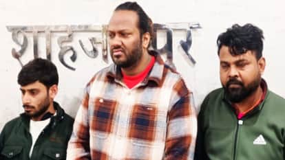 Three members of a gang involved in GST evasion by creating bogus firms arrested in Shahjahanpur