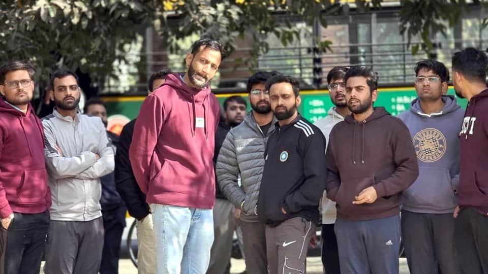 amroha accident all doctors left university saying they would get essential items