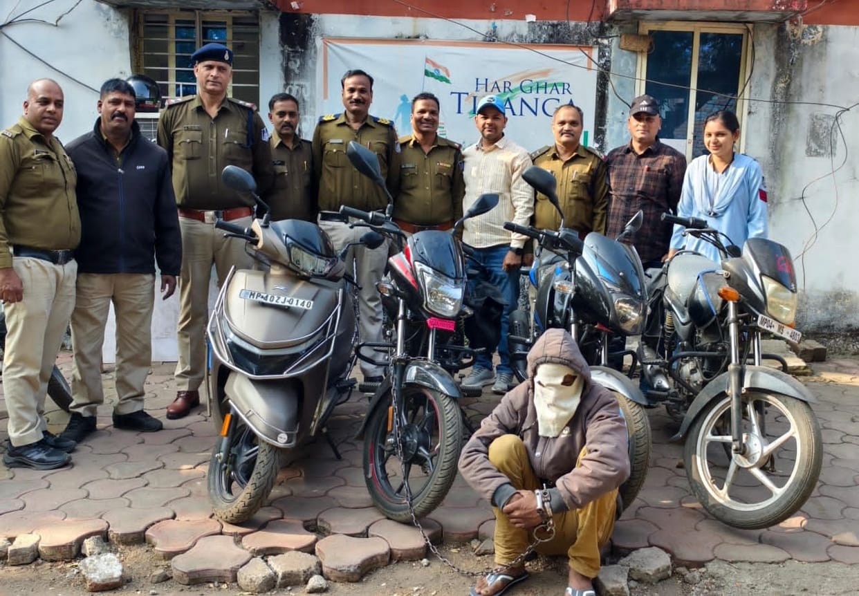 Police crackdown on gang stealing bikes from in front of liquor shops