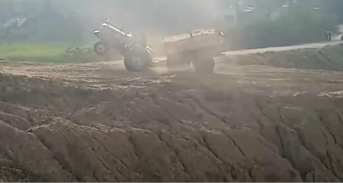 Fatehpur Overloaded vehicles perform stunts on the Yamuna overbridge locals demand action