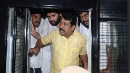 Thiruparankundram row: Police book TN BJP chief, 112 others