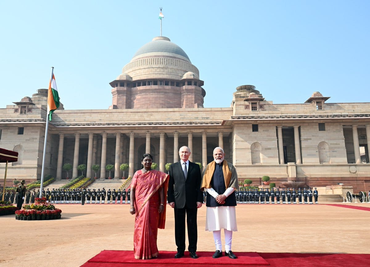 Putin's India Visit in Photos Received a Guard of Honour at Rashtrapati Bhavan, paid tribute to Mahatma Gandhi