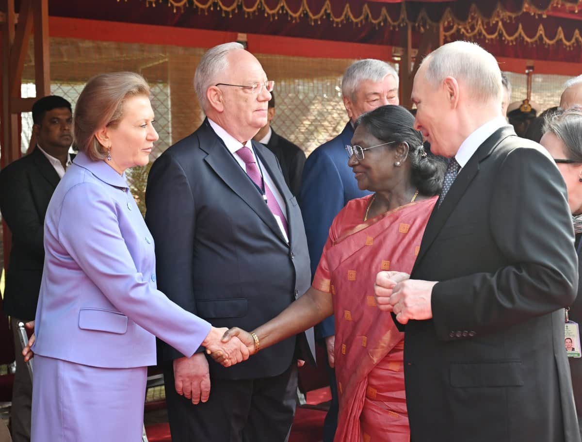 Putin's India Visit in Photos Received a Guard of Honour at Rashtrapati Bhavan, paid tribute to Mahatma Gandhi