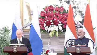 पीएम मोदी के साथ पुतिन