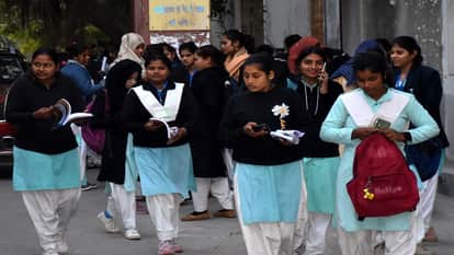 Four candidates caught cheating using mobile phones