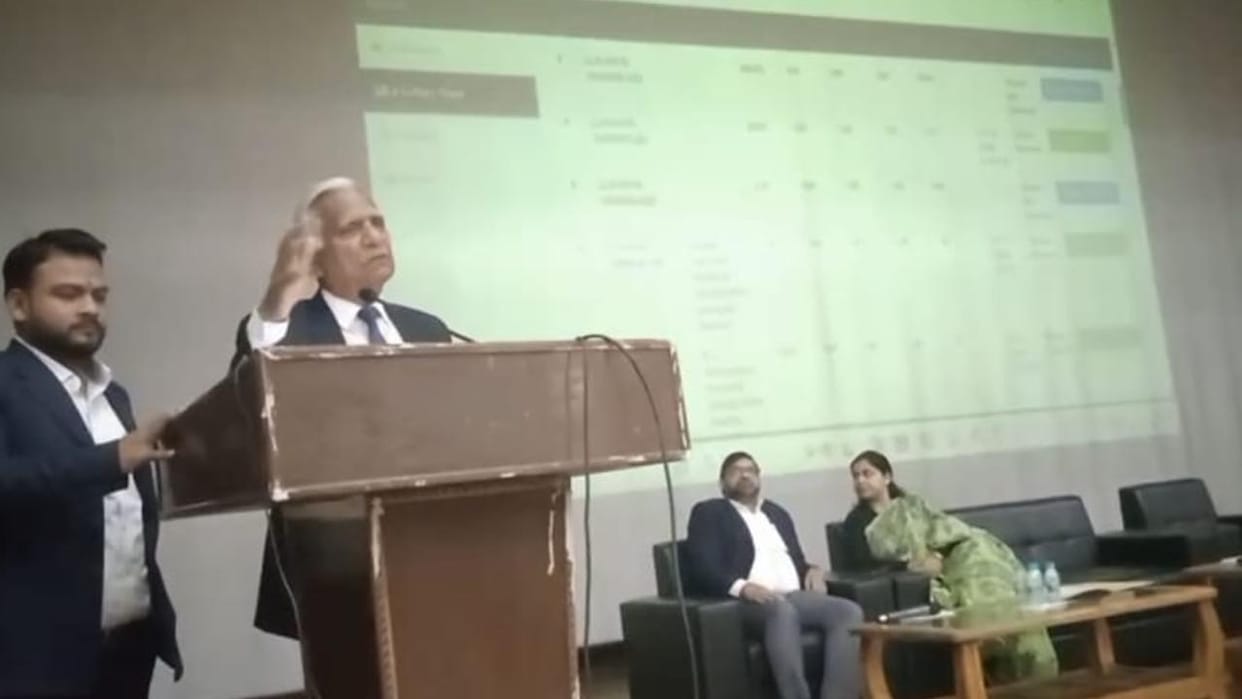 Jhansi: JDA conducted e-lottery in Deendayal Auditorium
