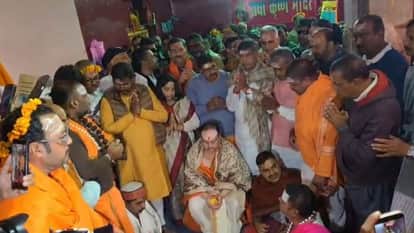 Jharkhand: JP Nadda offers prayers at Babadham Temple will inaugurate the newly constructed BJP office
