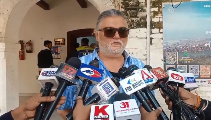 Kanpur International fraud worth 970 crore Ravindranath Soni arrested by police victims arriving from abroad