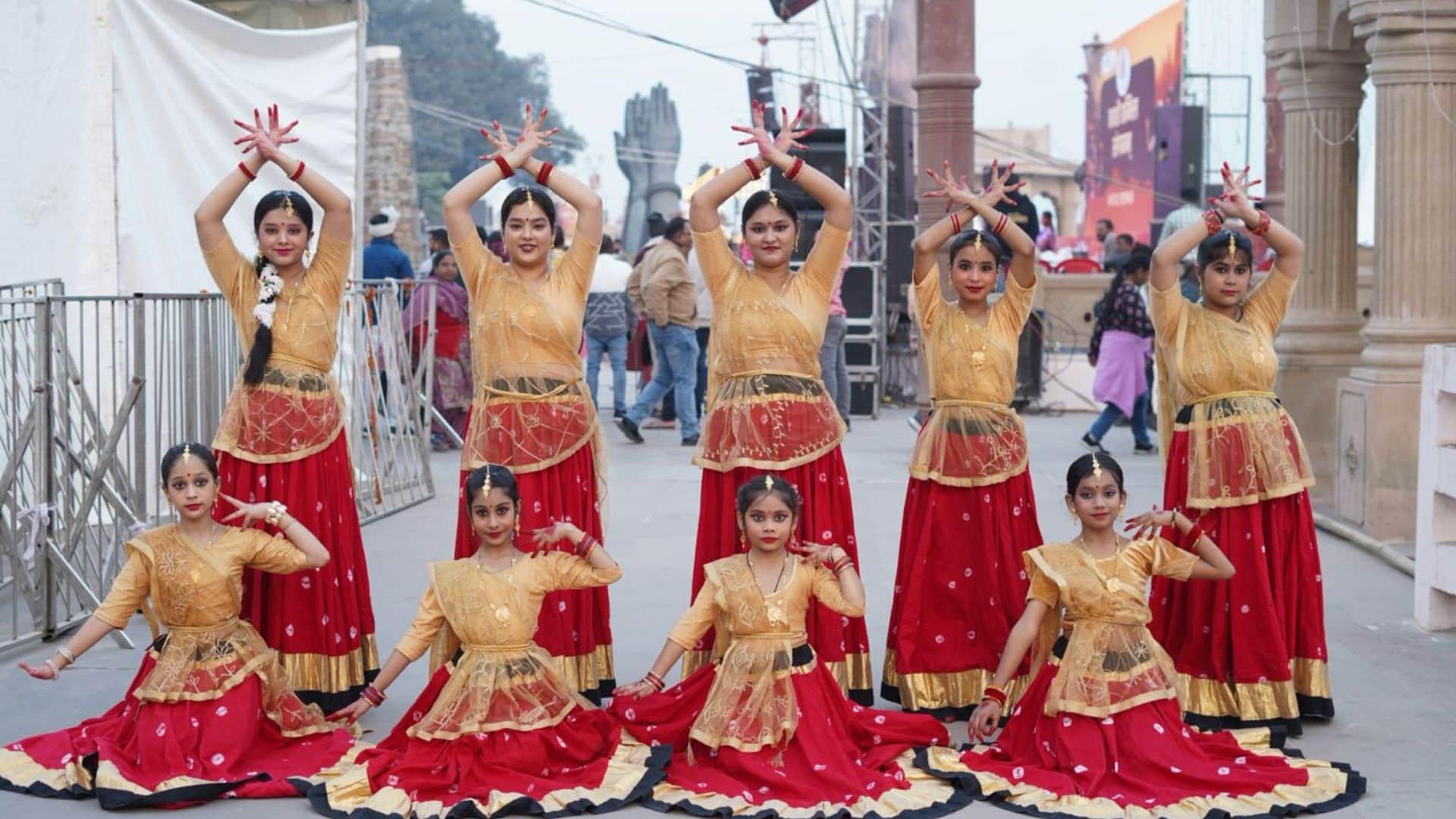 Kashi Tamil Sangamam 4.0 Tamil teachers danced to Banarasi Birha Pachara and Dadra