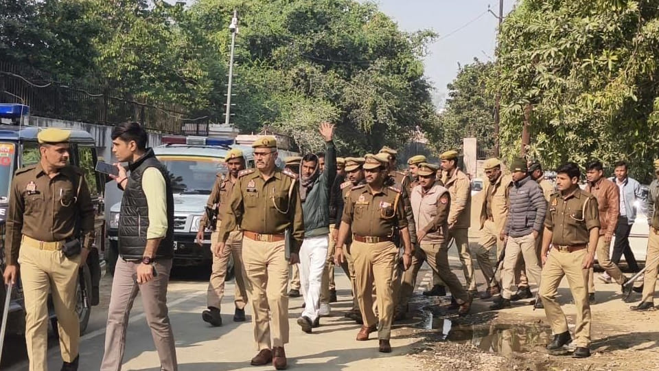 Kannauj: Nawab and Neelu appear in court in the furnace robbery case