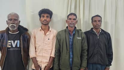 Leopard death suspected four accused arrested paws recovered from the accused in Kanker