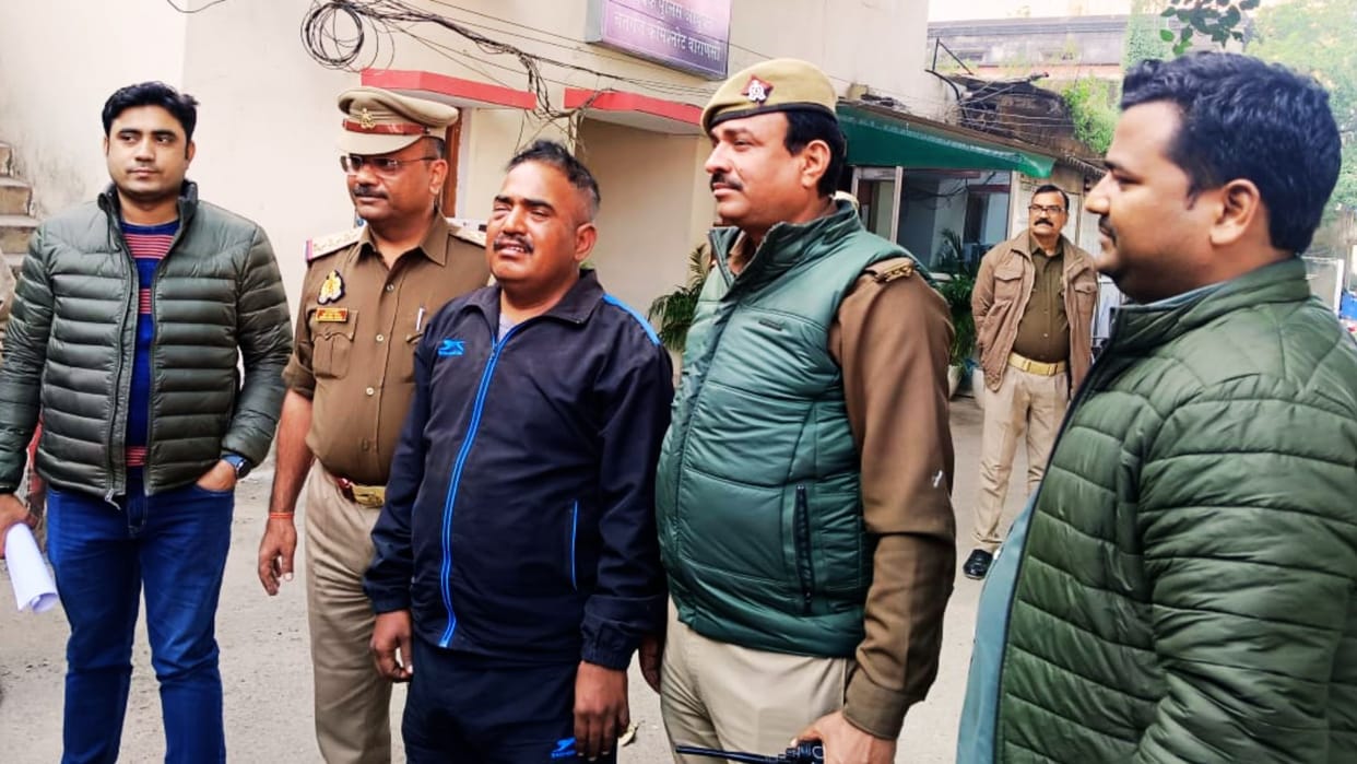 coach misdeed two cricketers under pretext of selecting them for Under-14 team been arrested in varanasi