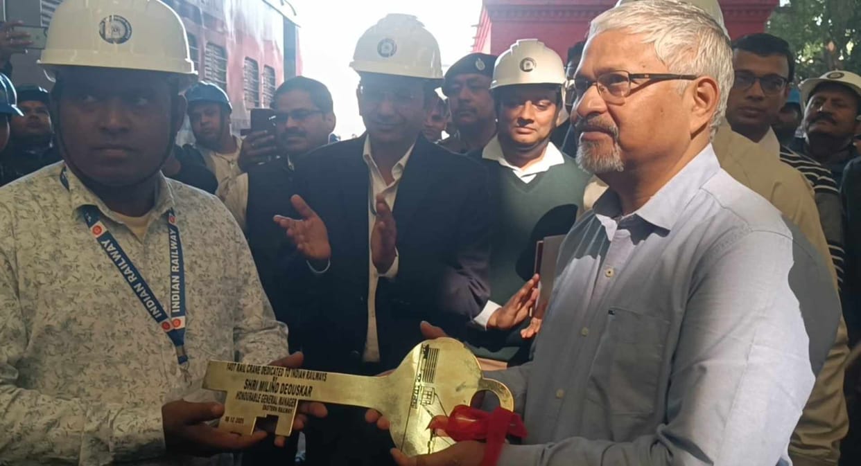 jamalpur east railway gm inspection 140 ton crane handover tundla railway workshop
