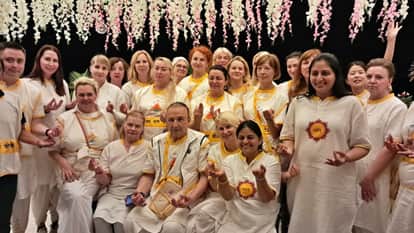Rajsamand News: 26 seekers from Russia and Kazakhstan join Acharya Mahashram's non-violence yatra