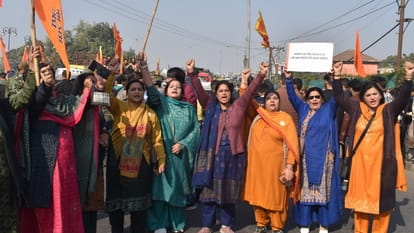 Controversy over admission to MBBS seats in Shri Mata Vaishno Devi Institute of Medical Excellence