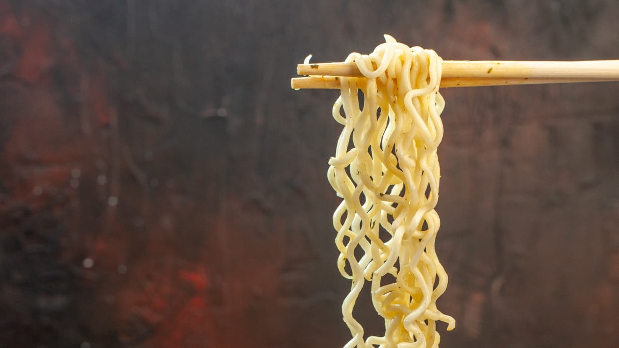 A ruckus broke out in a medical college over Maggi with sticks and rods being used student Viral Post