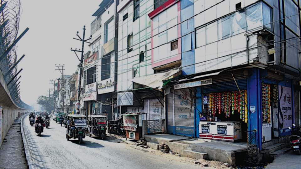 UP: Preparation to run bulldozer on 70 shops in Meerut, livelihood will be in danger, traders made this demand