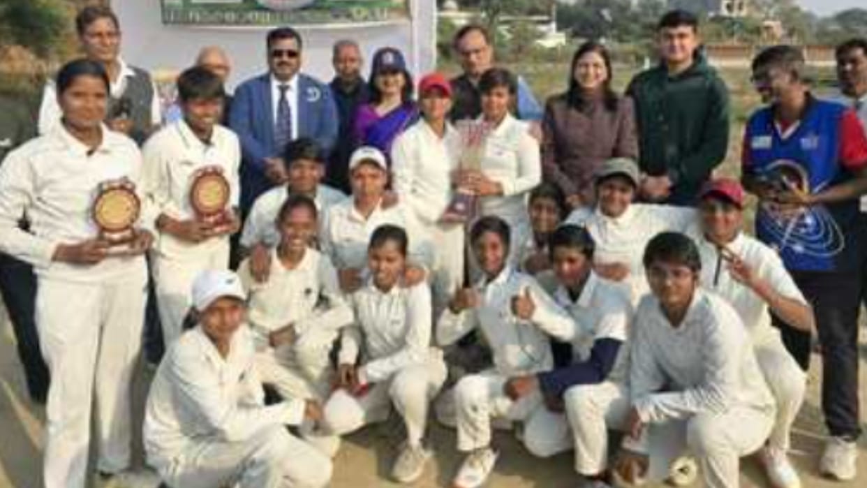 Women T10 Cricket in varanasi Jyoti made Prayagraj champion by scoring run on last ball