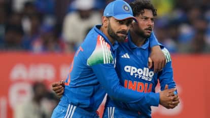 IND VS SA ODI: Kuldeep yadav Virat kohli dancing together in 3rd odi vs south africa video
