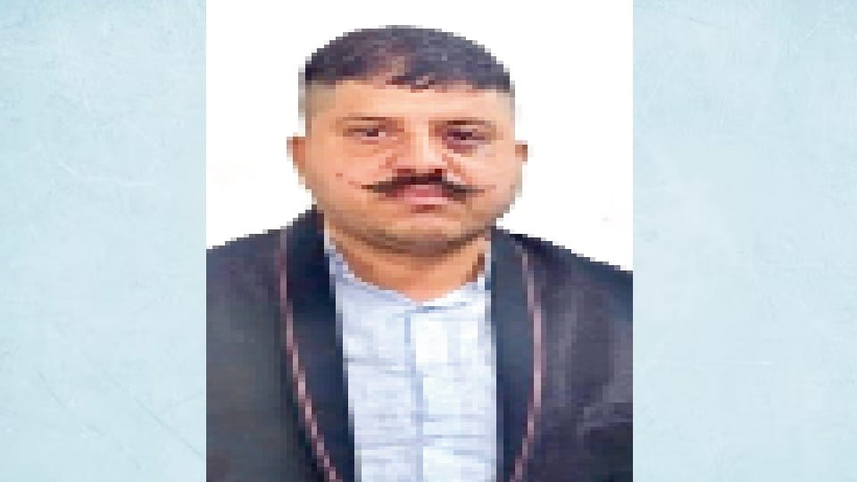 Moradabad: Karni Sena leader Yogendra, accused making derogatory remarks against former MP Ikra arrested