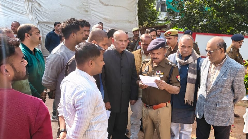 jalaun sho Death case Rai unhappy with Meenakshi working several altercations and sent report for her removal
