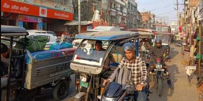 Kanpur Registration of 1.62 lakh vehicles will be cancelled ARTO said that notices will be issued first