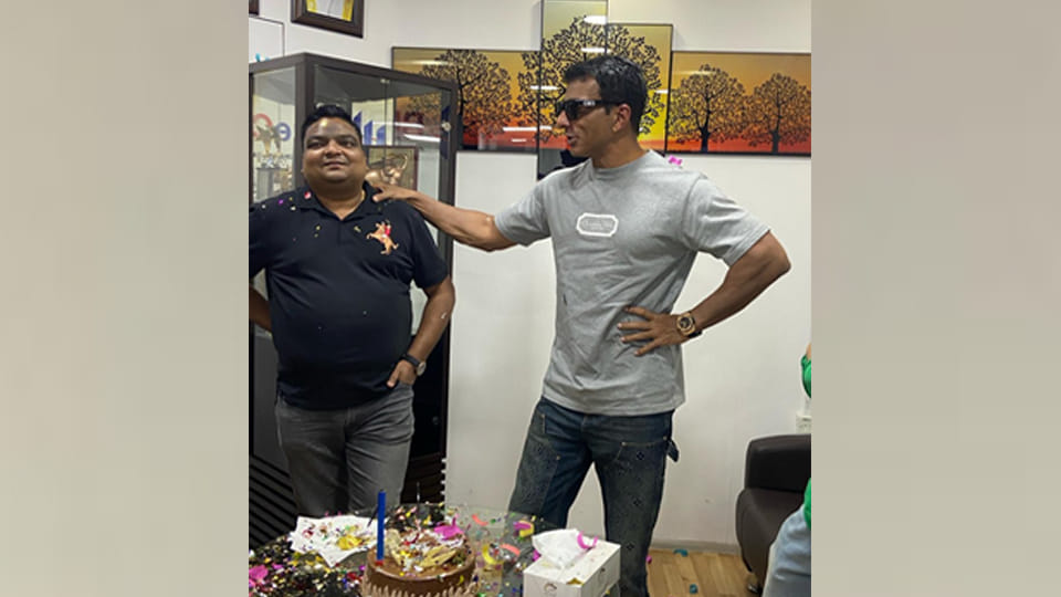 Kanpur: Sonu Sood and Great Khali will reveal how much they received from him within seven days