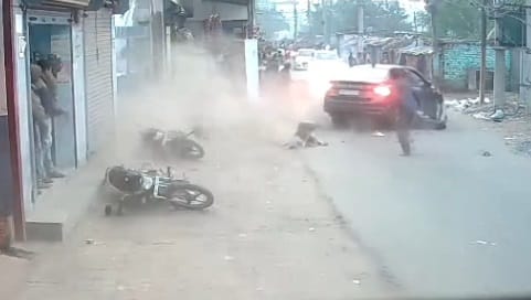 Bihar News: छह लोगों को कुचलते हुए फरार हो गया बेलगाम कार चालक, एक की मौत; लोगों में आक्रोश