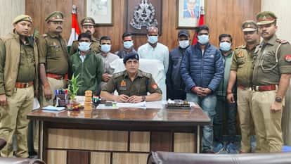 Muslim man used to facilitate darshan at Kashi Vishwanath temple police arrest seven touts action continues