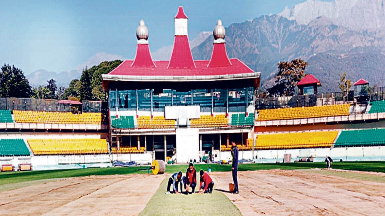 अंतरराष्ट्रीय क्रिकेट स्टेडियम धर्मशाला