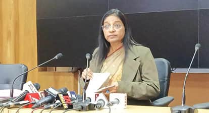 कैबिनेट सचिव वंदना डादेल