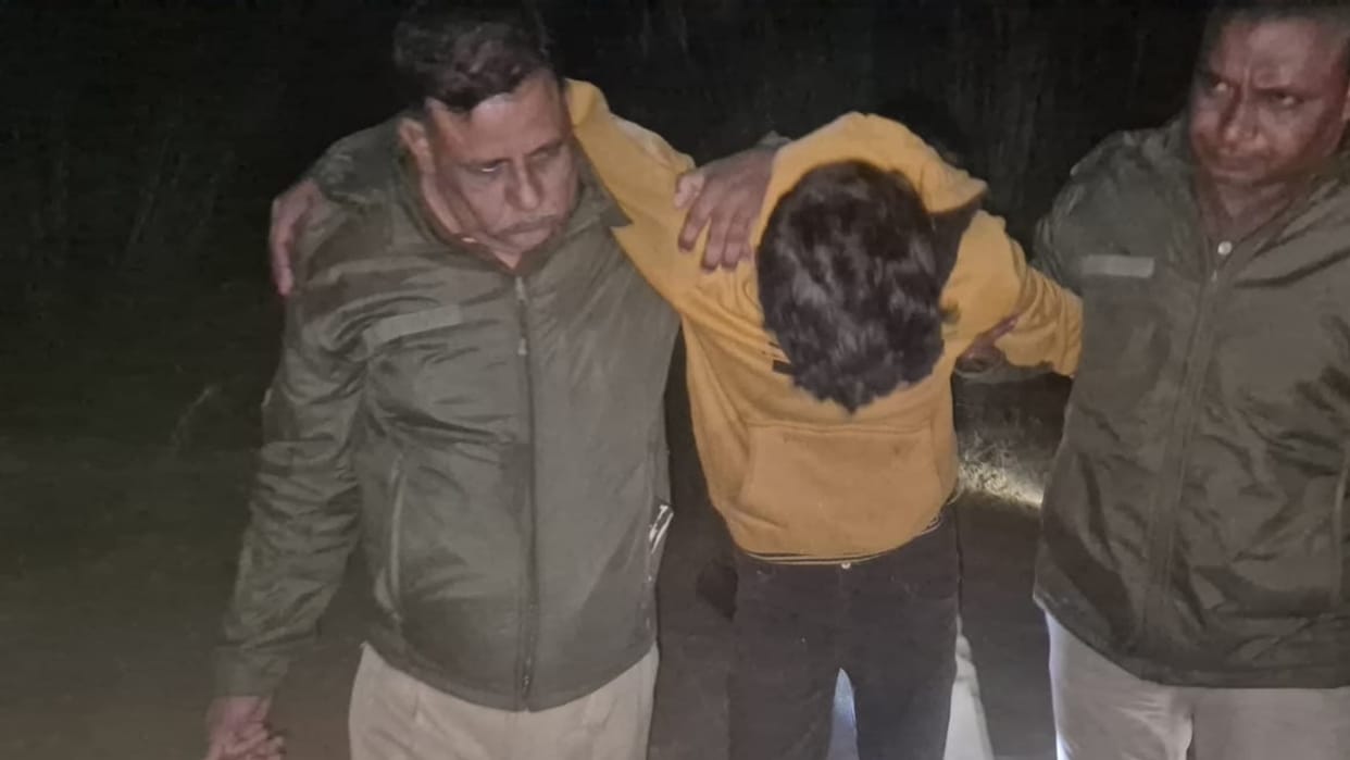 Pratapgarh: Robbery accused injured in encounter, accomplice also arrested