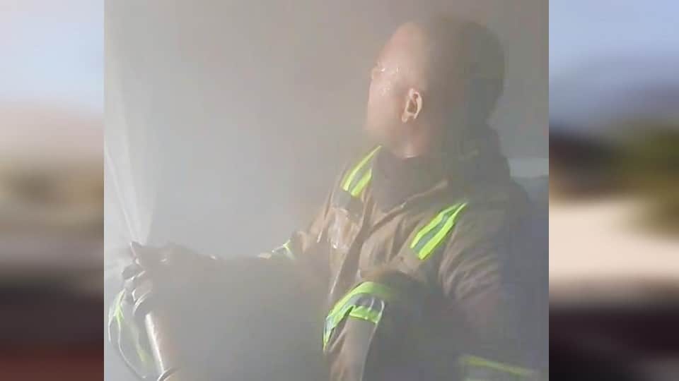 Fire in Agra High-Rise: Firefighters Break Window and Rescue Family from Fourth Floor