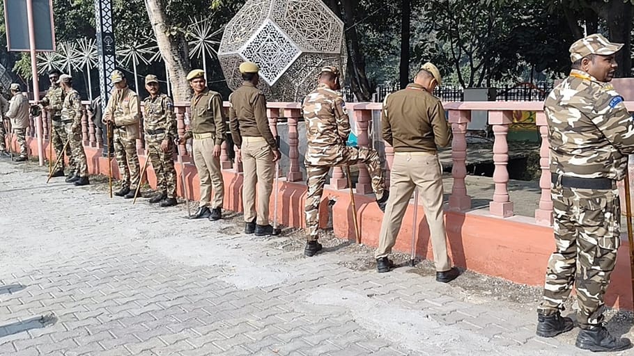 UP: CM Yogi Adityanath has arrived in Moradabad and is holding meeting officials and public representatives
