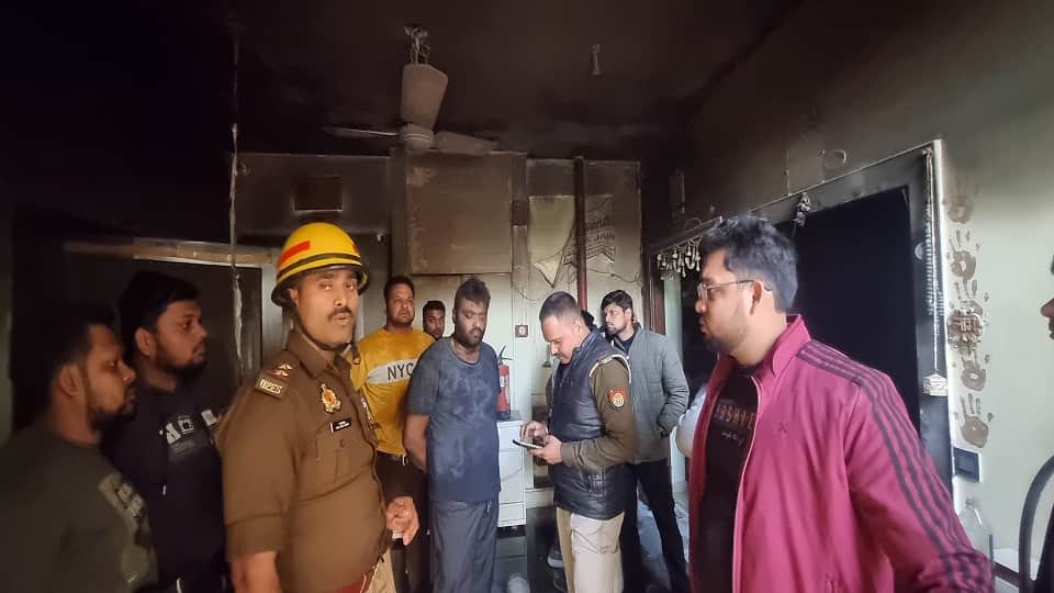 Brave Firefighters Rescue Family from Blaze in Agra Apartment, Entire Flat Destroyed