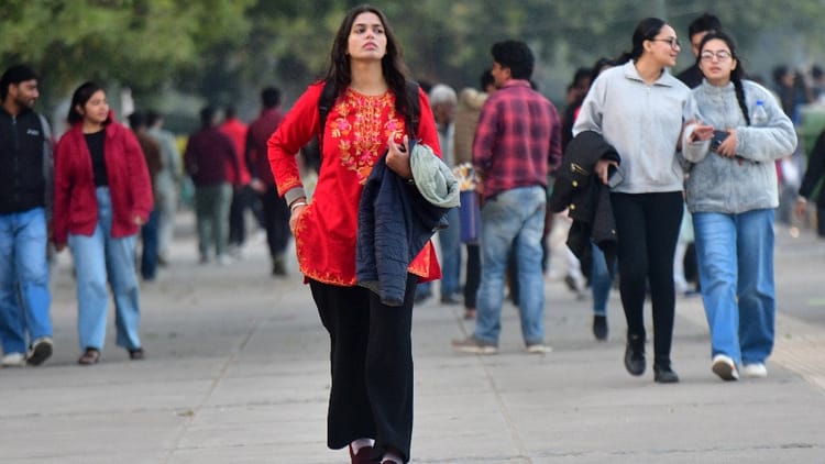 Chandigarh Weather:दिन में चटक धूप तो सुबह-शाम ठंडक, अधिकतम तापमान सामान्य से पांच डिग्री अधिक – Chandigarh Mausam Update Today News