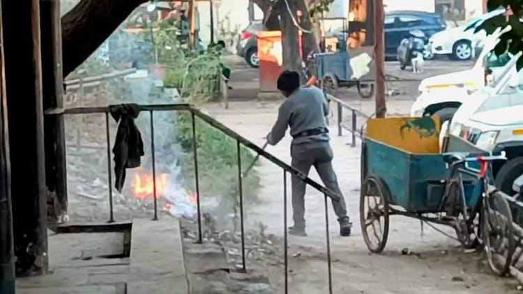 चंडीगढ़ प्रशासन का एक्शन:प्रदर्शन में गए आउटसोर्स कर्मचारियों की सेवाएं समाप्त, एस्मा के बावजूद हुए थे शामिल – Chandigarh Administration Services Of Outsourced Employees Participated In Protest Terminated चंडीगढ़ प्रशासन का एक्शन:प्रदर्शन में गए आउटसोर्स कर्मचारियों की सेवाएं समाप्त, एस्मा के बावजूद हुए थे शामिल – Chandigarh Administration Services Of Outsourced Employees Participated In Protest Terminated