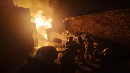 Massive fire breaks out at rubber factory in agra