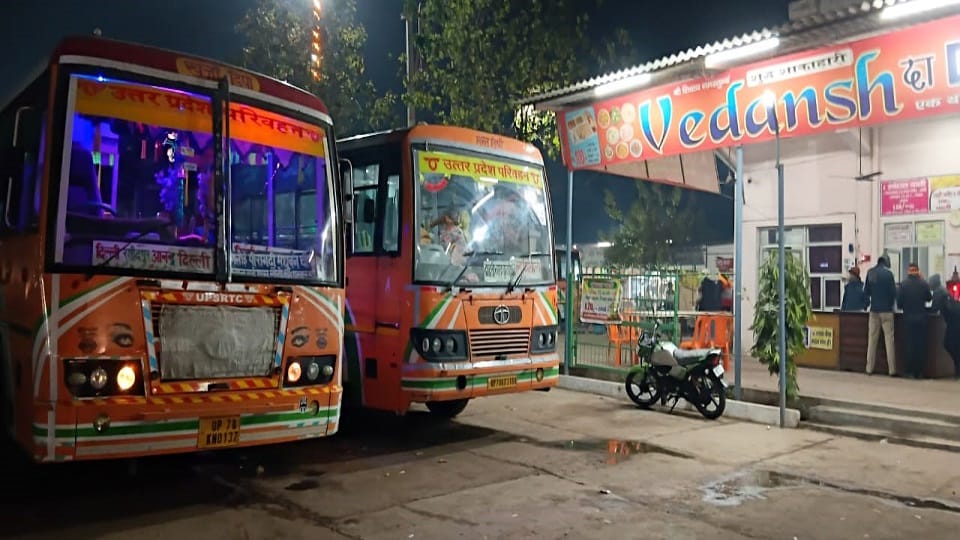 Roadways buses stopping at unauthorized dhabas