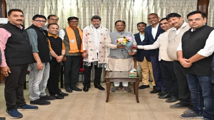 CG News: मुख्यमंत्री विष्णुदेव साय से क्रेडाई और रियल एस्टेट के प्रतिनिधिमंडल ने मुलाकात की
