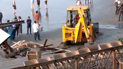 Arpora fire incident Action taken Romeo Lane bulldozers demolish encroachments beach fifth accused arrest