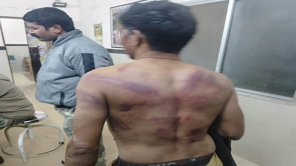 मवेशी तस्करी के शक में तीन युवकों की बेदम पिटाई
