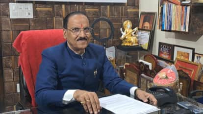 Jhansi: BJP minister lost his post for making Vande Mataram compulsory in schools