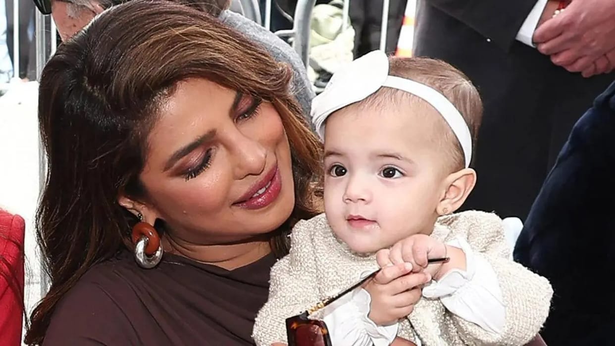 priyanka chopra gets emotional after malti marie draws heartwarming mother daughter sketch latest bollywood