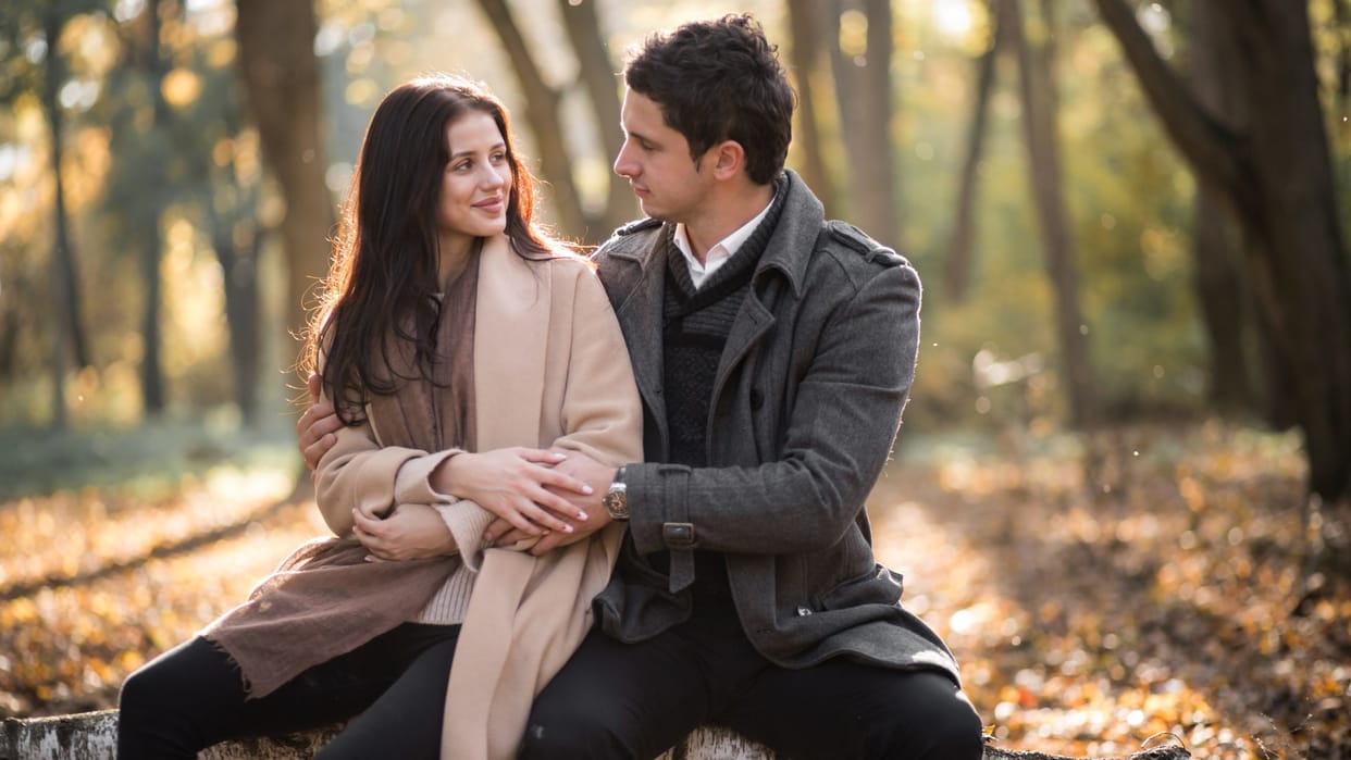 Love is found in loneliness but by the time summer arrives 90% of relationships break Know about this