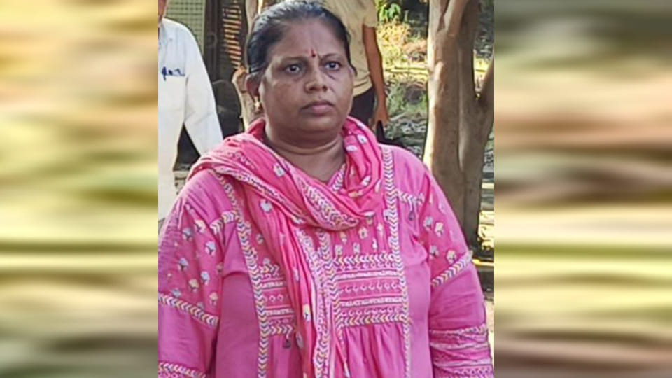 Jalaun: BDO arrested for accepting a bribe of Rs 1 lakh from a contractor in lieu of payment