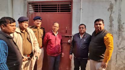 Bihar News: Newborn Baby Trade Exposed in Chhapra, Police Seal Private Nursing Home