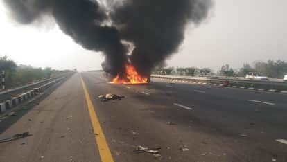 Barabanki accident: Cars collide on Purvanchal Expressway, five burned alive as gate fails to open, bodies str