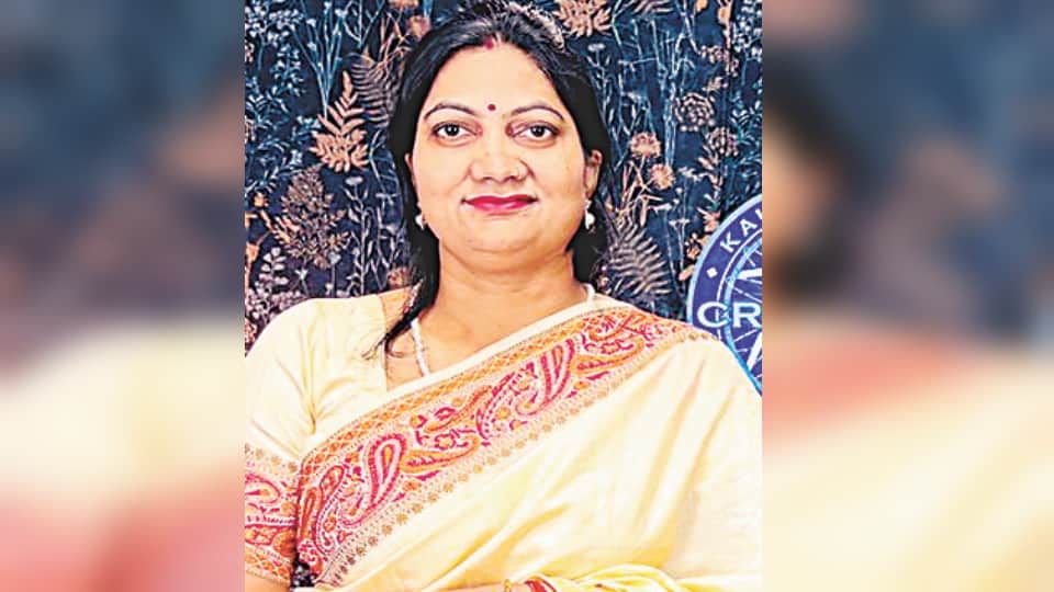 Meerut: Village head Dr. Sanyogita reaches KBC, special shooting to be done on development works